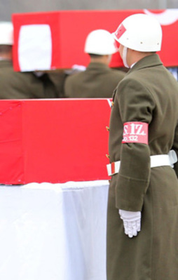 4 askerin şehit olduğu kaza kamerada