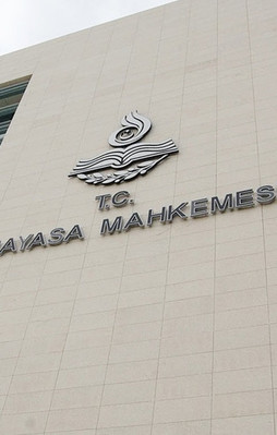 AYM seçim barajı kararını verdi