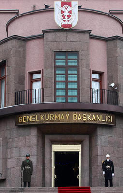 Genelkurmay: Roket mermisine karşılık verildi