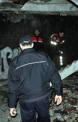 400 polisle dev şafak operasyonu