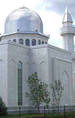 Kanada’da yine cami kapatılıyor