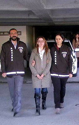 Ölen bebeğini 8 ay evde bekletip çöpe attı