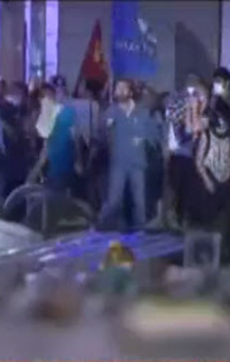 Kaos ve ittifak lobisi devrede