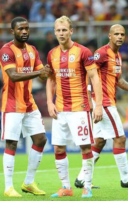 G.Saray'da şok karar!