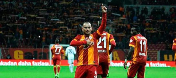 Umut ışığı Sneijder