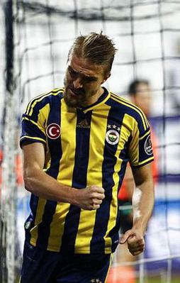 Kilit adam Caner Erkin