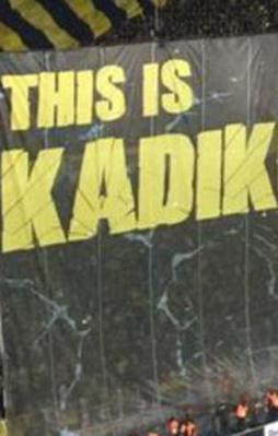 Saracoğlu'nda G.Saraylılara pankartlı gönderme