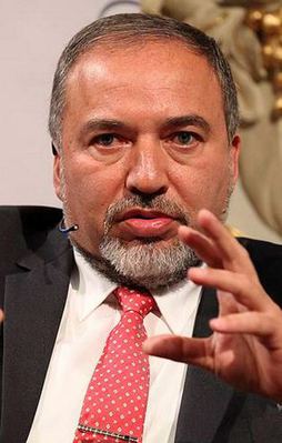 Lieberman'dan haddini aşan tehditler!