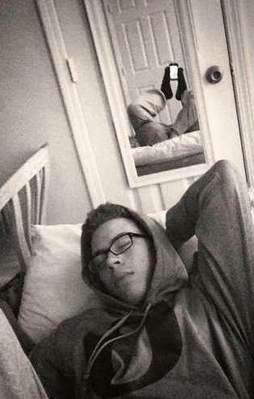 Bu fotoğraflarla alay konusu oldular