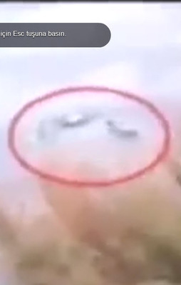 Helikopterler havada böyle çarpıştı