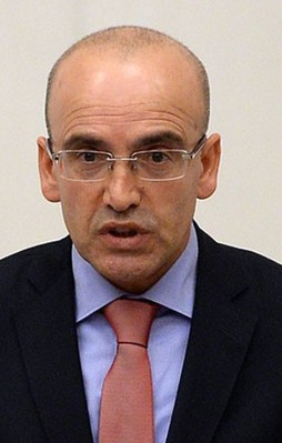 Bakan Şimşek'ten çiftçiye müjde