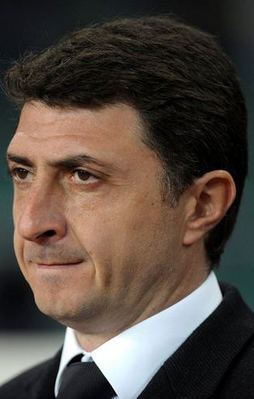 Şota Arveladze istifa etti!