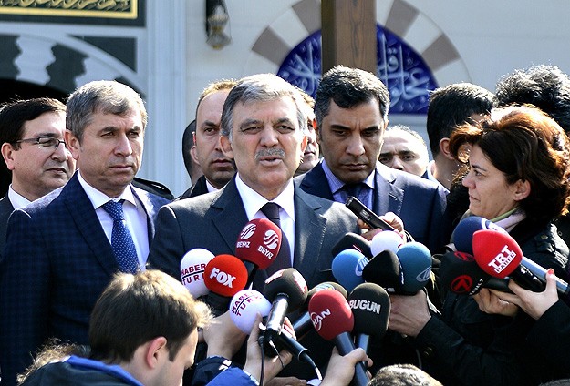 Gül: Aktif siyasetin içerisinde olmayacağım