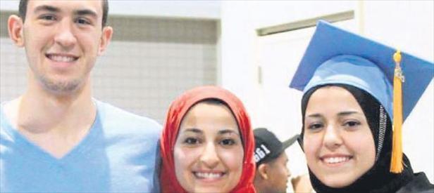 Mülteci tebessümü