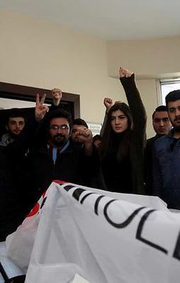 CHP binasını işgal ettiler