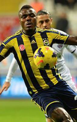 Emenike'ye Milli Takım şoku!