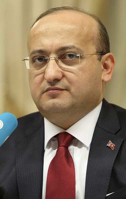 Yalçın Akdoğan'dan izleme heyeti açıklaması!