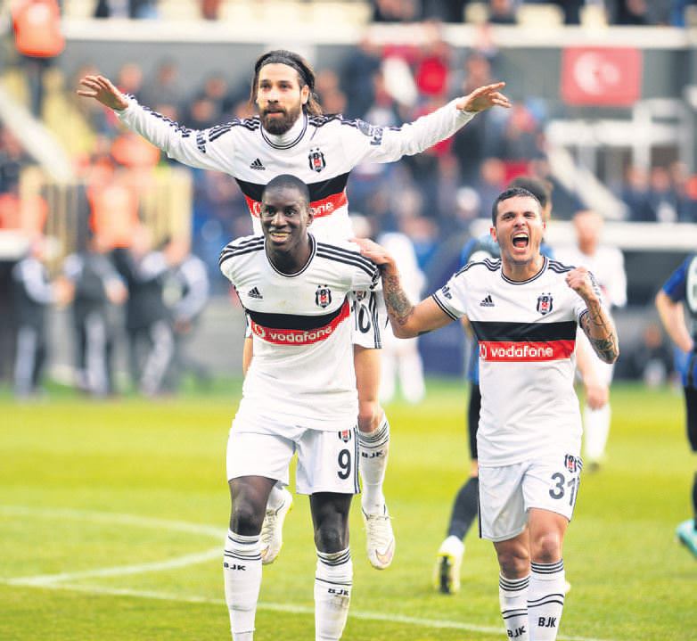 Bugün gözler Demba Ba'da