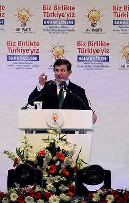 'Kimse gündelik siyasete alet etmesin'