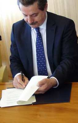 Bakan Çelik'ten önemli açıklamalar