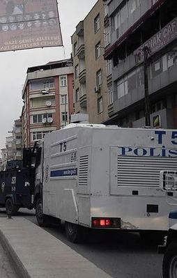 İstanbul'da şafak operasyonu