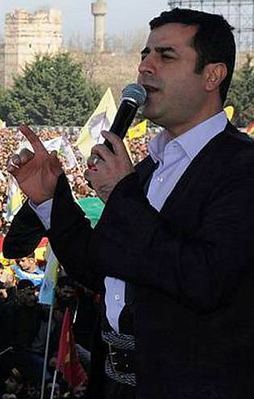 CHP'den HDP'ye destek!