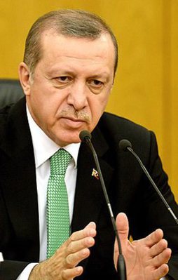 "Bunlar muhatabım değil"