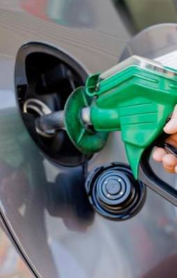 Benzine 4 kuruş zam