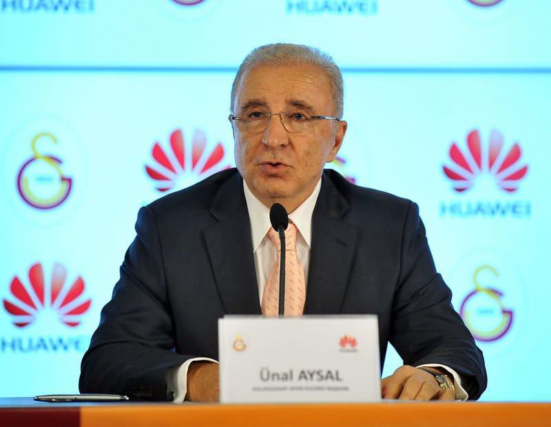 Ünal Aysal'dan dönüş sinyalleri