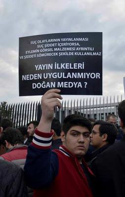 Aydın Doğan'a büyük protesto!