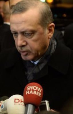 Cumhurbaşkanı Erdoğan şehit Savcı'nın evinde!
