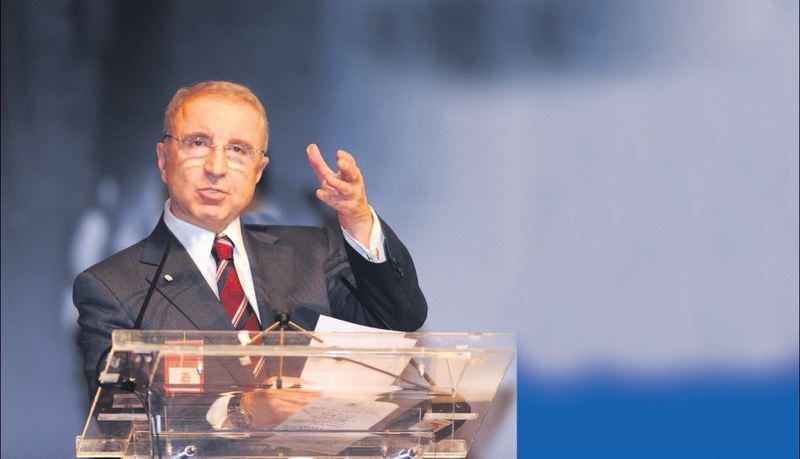 Ünal Aysal aday olacak