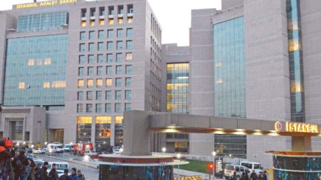 Savcıyı siper ettiler