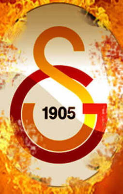 G.Saray'ın yıldız oyuncusu hastaneye kaldırıldı!