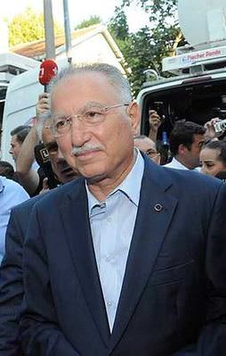 MHP'nin sürpriz adayı İhsanoğlu