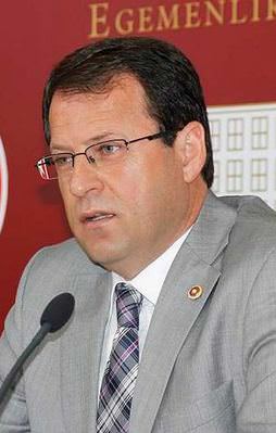 Listeye giremeyen CHP'li vekil istifa etti