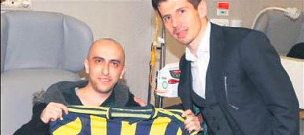 Emre Belözoğlu’ndan anlamlı ziyaret