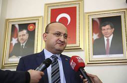 "Ateşle oynayan kaybeder"