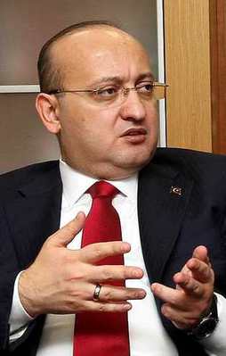 Akdoğan'dan Demirtaş'a sert yanıt!