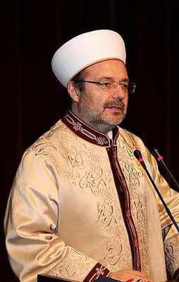 "Hiç kimse bu milletin tarihini sorgulayamaz"