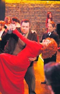 Niyazi'den tango şov