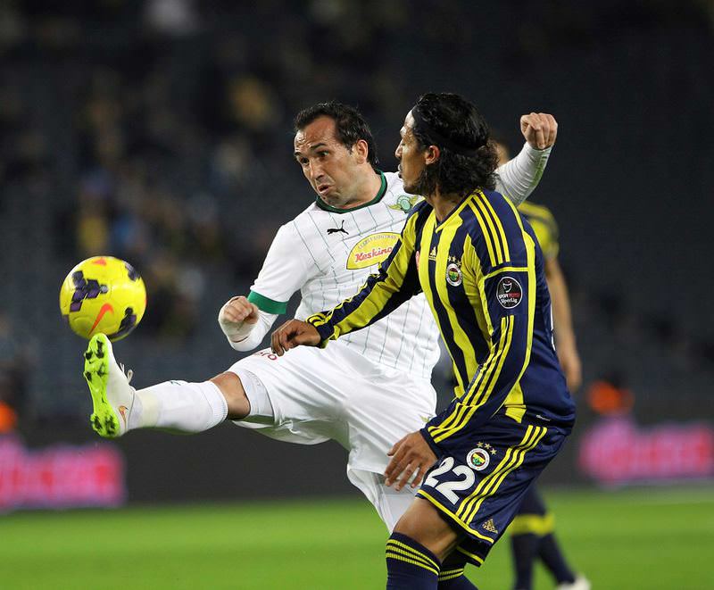 Akhisar'da Gekas kapıdan kovuldu