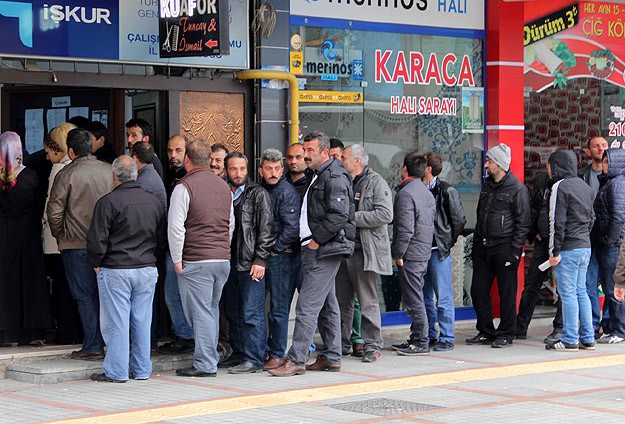 ÇAYKUR'a işçi alımına yoğun ilgi