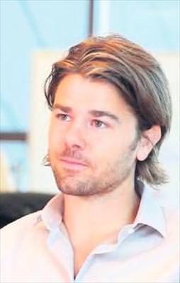 Maaşının % 90'ıyla işçisine zam yaptı