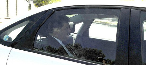 Eski KPSS savcısı için HSYK'ya suç duyurusu