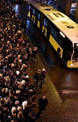 Toplu ulaşım 24 merkezde toplanacak