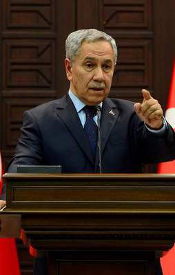 'Bize diz çöktürmek istiyorlar'