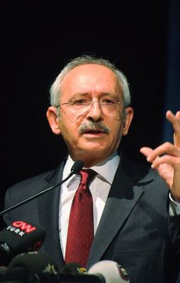 Yok mu başka arttıran?