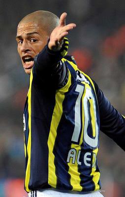 Alex'ten Aziz Yıldırım'a sert sözler!