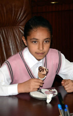 Vali'nin ilk isteği dondurma oldu